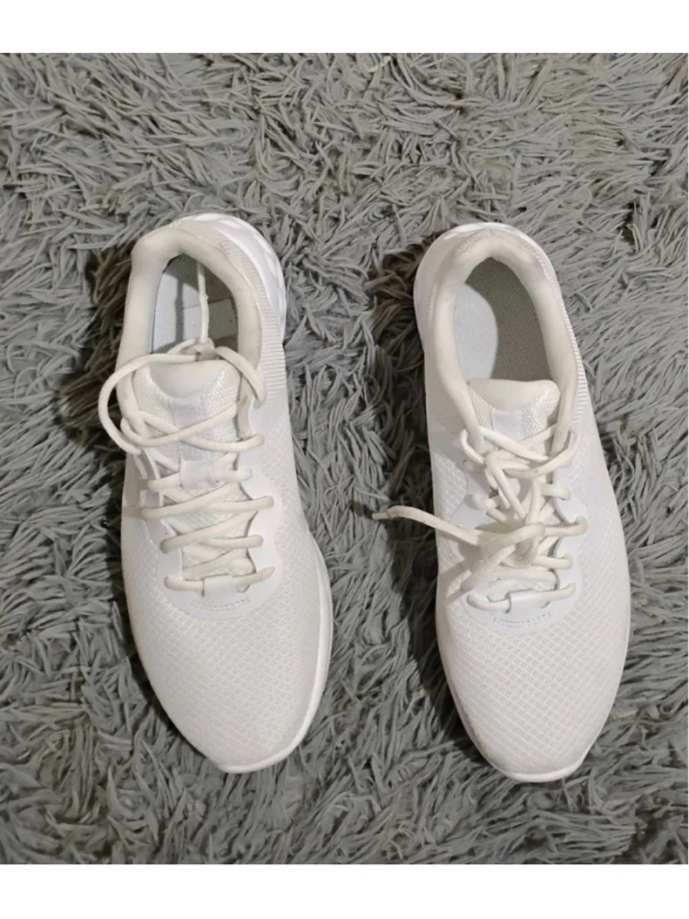 Nike Revolution 6 NN TripleWhite Men Size 8.5 Running Sports SneakervDC3728-102